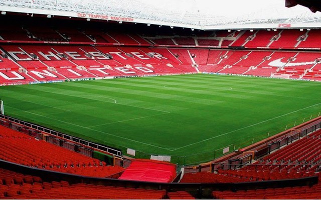 Loại cỏ trên sân Old Trafford sắp được trồng ở Mỹ Đình có phù hợp với khí hậu Việt Nam?
