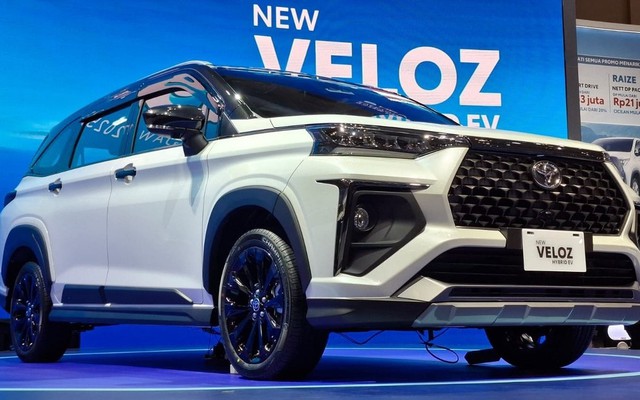 Toyota ra mắt xe hybrid 7 chỗ giá rẻ tại Đông Nam Á