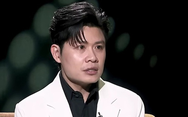 Một nam ca sĩ là phó giám đốc khiến Nguyễn Văn Chung mang ơn