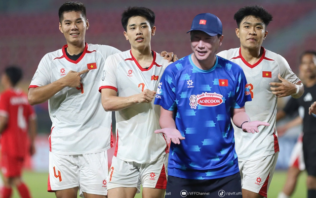 "Vô địch Đông Nam Á 3 lần liên tiếp rồi, giờ Việt Nam phải vô địch SEA Games thôi!"