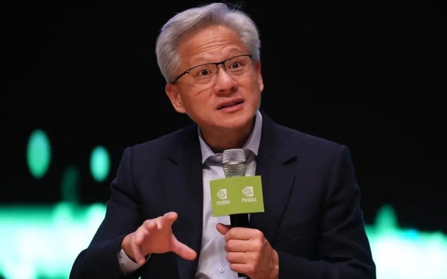 Google ra đòn khiến Nvidia mất 115 tỷ USD, lan rộng sang các đối tác, CEO Jensen Huang phải lên tiếng trấn an