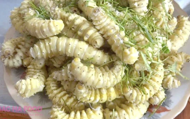 Món đặc sản Việt nhìn như "sâu khổng lồ" khiến ai cũng rùng mình, vậy mà ăn rồi lại ghiền không dứt