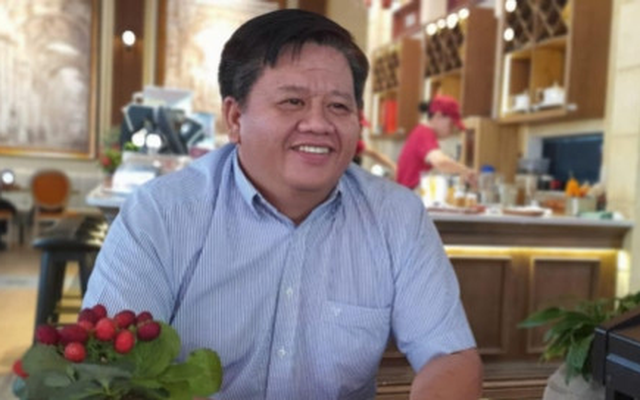 Công ty tuyên bố có sẵn 100 tỷ USD làm đường sắt cao tốc lại gửi kiến nghị khẩn