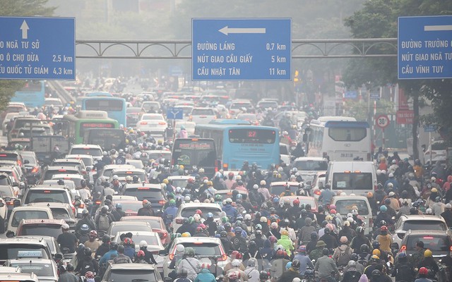 'Siết' khí thải ô tô lưu thông tại Hà Nội và TP.HCM ở mức cao từ 1/1/2027