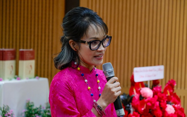 Soprano Nguyễn Bích Thủy về Việt Nam ra mắt sách: Phải đánh đổi hạnh phúc gia đình vì đam mê ca hát