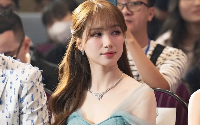 Hòa Minzy: Tôi đang ngủ anh Đan Trường nhắn tin hỏi "em ơi số tài khoản bao nhiêu? Bao nhiêu tiền?"