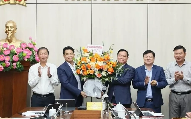 Thủ tướng phê chuẩn nhân sự Phó Chủ tịch UBND tỉnh Hưng Yên