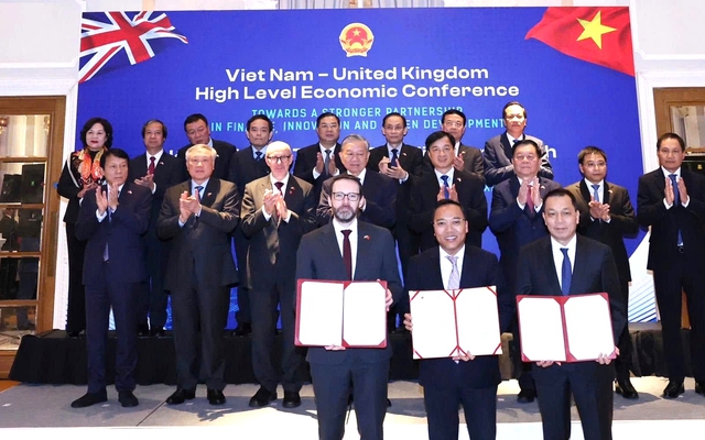 Dưới sự chứng kiến của Tổng Bí thư Tô Lâm, Việt Nam đạt cột mốc mới trong "lĩnh vực 8 tỷ USD của Anh"