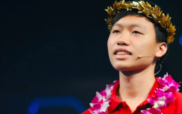 Quán quân giữ kỷ lục của Olympia từng làm bồi bàn, nay là kỹ sư cho Google