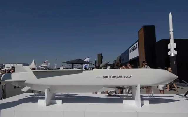 Bloomberg: Anh chuyển thêm tên lửa Storm Shadow cho Ukraine