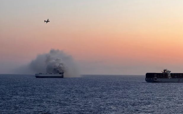 Vì sao lại có hơn 3.000 ô tô Trung Quốc dưới đáy biển?