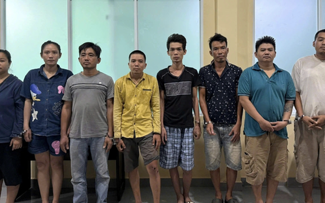 Sau kiểm tra 1 nhà nghỉ ở TP HCM, công an đã bắt giữ tổng cộng 8 người