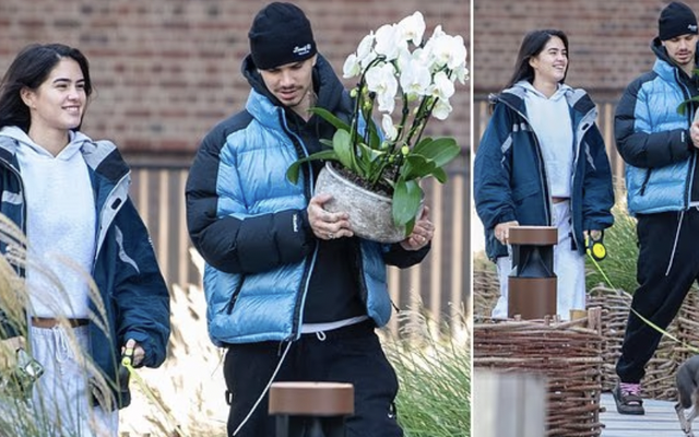 "Tóm dính" cậu hai nhà Beckham đeo nhẫn áp út cùng bạn gái xinh đẹp, cười tít mắt khi tình "gương vỡ lại lành"