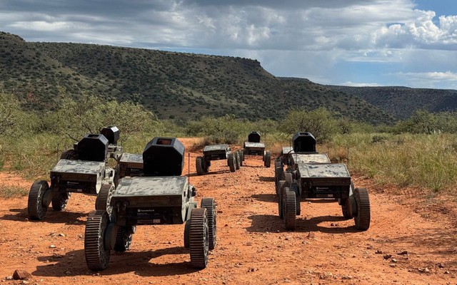 Ra mắt bầy robot săn lùng xe tăng