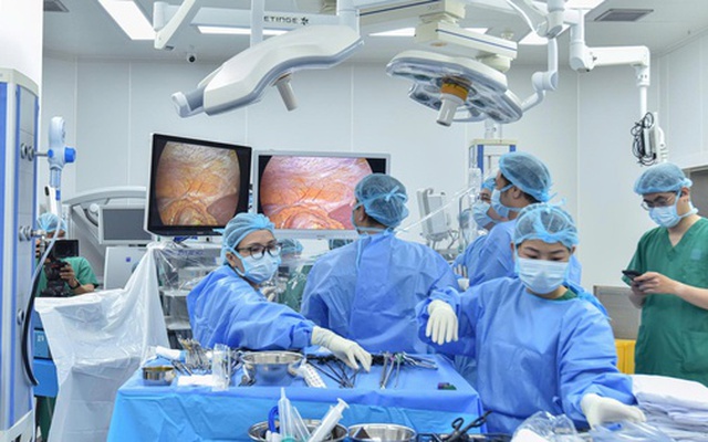 Bệnh viện Quân y 175 mổ thị phạm truyền hình trực tiếp về hai ca phẫu thuật lấy tạng ghép