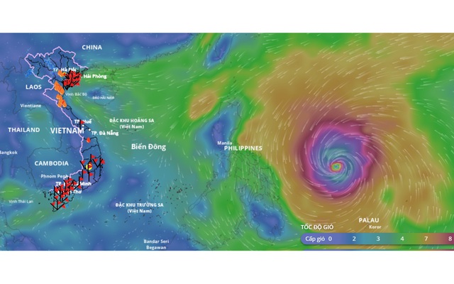 Bão Phượng Hoàng tăng cấp dữ dội, đã mạnh lên cấp cuồng phong, có đổ bộ vào đất liền nước ta?