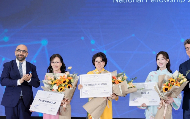 Lễ trao học bổng quốc gia L’Oréal – UNESCO: 16 năm kiến tạo bệ phóng cho nữ giới trong cuộc đua khoa học toàn cầu