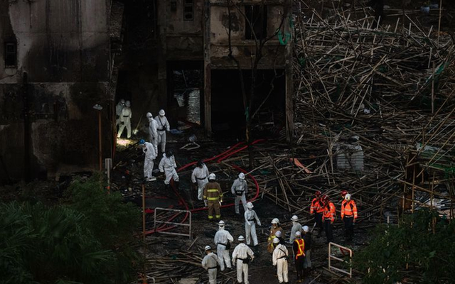 Dừng tìm nạn nhân vụ cháy chung cư Hong Kong, số phận của những người chưa được tìm thấy sẽ thế nào?