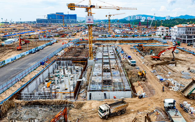 Tiến độ gây sốc tại đại đô thị lớn nhất của Sun Group ở Vũng Tàu: Hơn 4.000 công nhân xây dựng, công viên nước lớn nhất miền Nam sắp mở, giá nhà phố vượt 200 triệu/m2