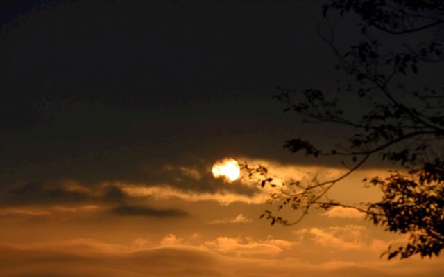 “Săn mây” trên đỉnh Đồn Đèn