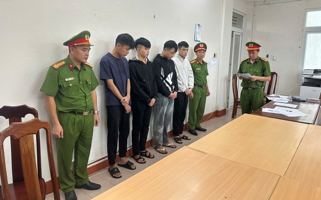 Hơn 20 thiếu niên Đà Nẵng lao vào hỗn chiến cạnh trường học, nhiều người bị thương