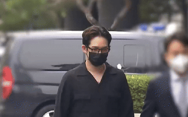 Sốc: Ca sĩ đình đám H say rượu lái xe với tốc độ gần 200 km/h đâm thẳng vào dải phân cách