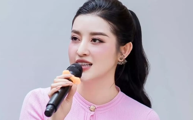 Huyền My: ‘Tôi sốc, bật khóc khi nghỉ việc MC’