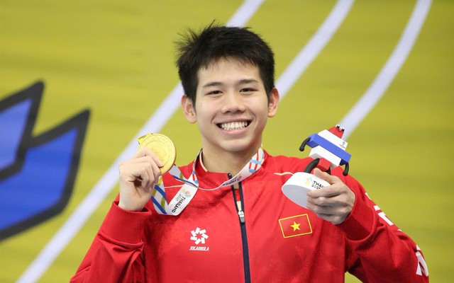 Em trai Ánh Viên ngoạn mục giành HCV: “Trước SEA Games, chị Viên gọi và chỉ nói đúng một câu này”