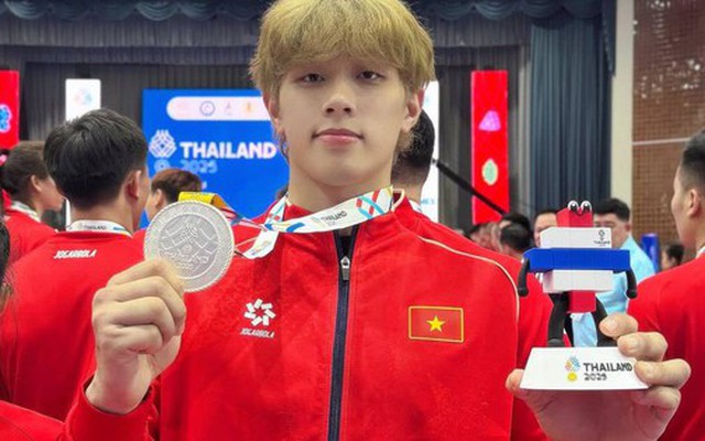 Trai đẹp Jujitsu Việt Nam gây sốt cõi mạng Đông Nam Á giành HCB SEA Games, visual cứ ngỡ nam thần đi đánh võ