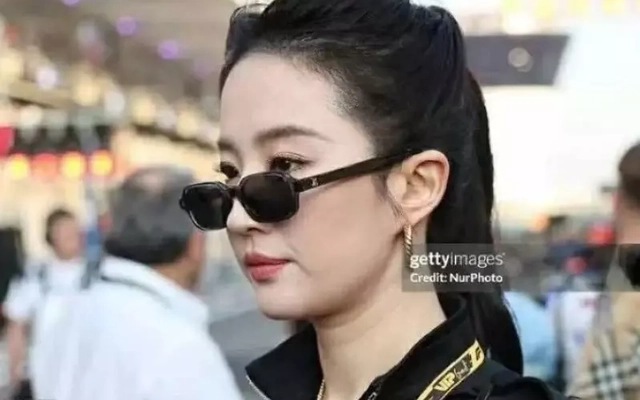 Lưu Diệc Phi bị chế giễu