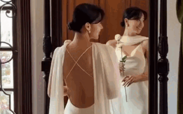 Mỹ nhân Việt có "style ăn cưới" đẹp rung chuyển thị giác, sống đời nữ hoàng trong penthouse triệu đô