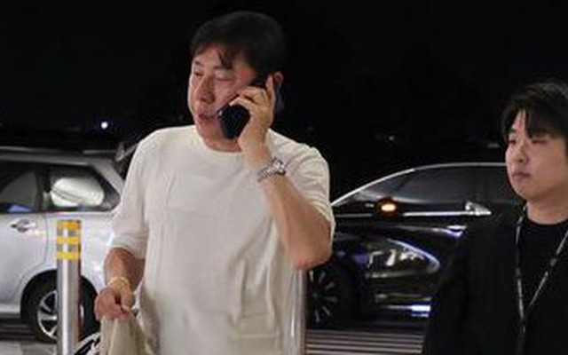 HLV Shin Tae-yong chưa nhận liên hệ từ PSSI, dù ghế nóng tuyển Indonesia bỏ trống