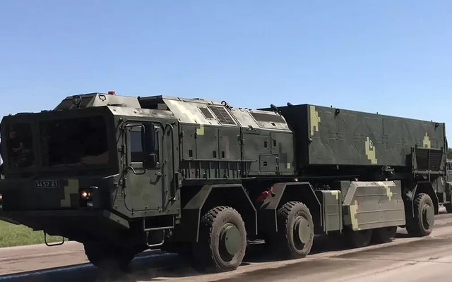 Ukraine bắt đầu sản xuất hàng loạt tên lửa đạn đạo Sapsan