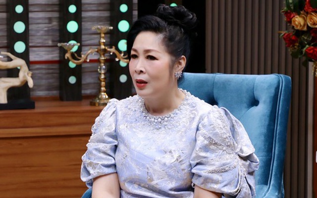 NSND Hồng Vân tuyên bố: "Tôi sẽ cho trợ lý nghỉ việc"