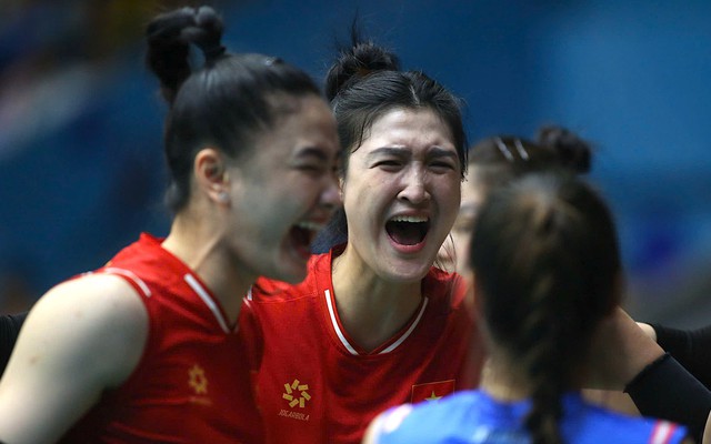Trượt HCV SEA Games 33, bóng chuyền nữ Việt Nam vẫn được thưởng lớn