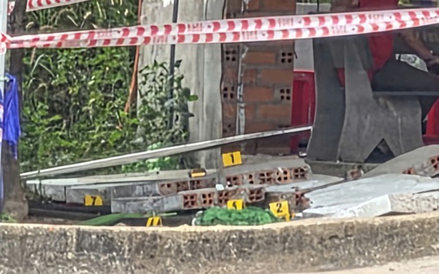 Sập tường căn-tin, 2 học viên thương vong trong khi chờ sát hạch lái xe