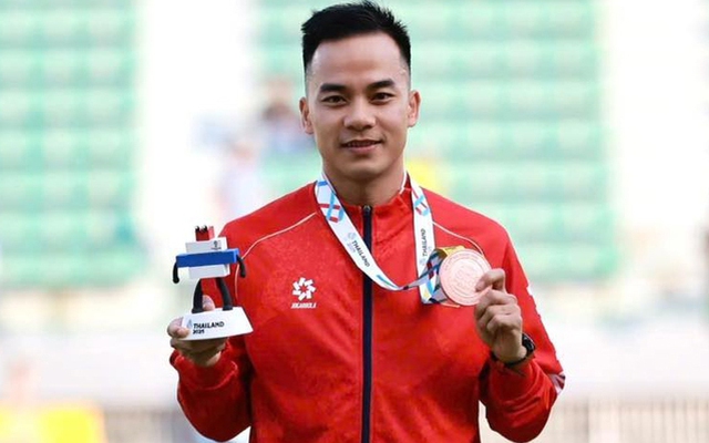 Hi hữu: VĐV Việt Nam phải diễn lại lễ trao huy chương vì sai sót đáng trách của BTC SEA Games