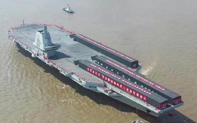 Trung Quốc bắt đầu chế tạo tàu sân bay siêu hạng chạy bằng năng lượng hạt nhân