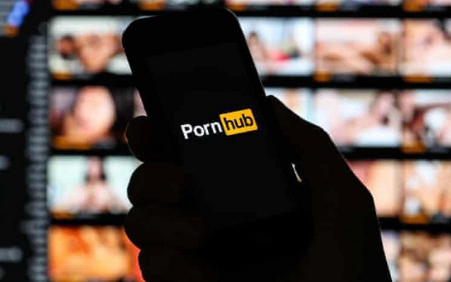 Web phim khiêu dâm lớn nhất thế giới bị hacker tống tiền, dọa công khai danh tính người xem