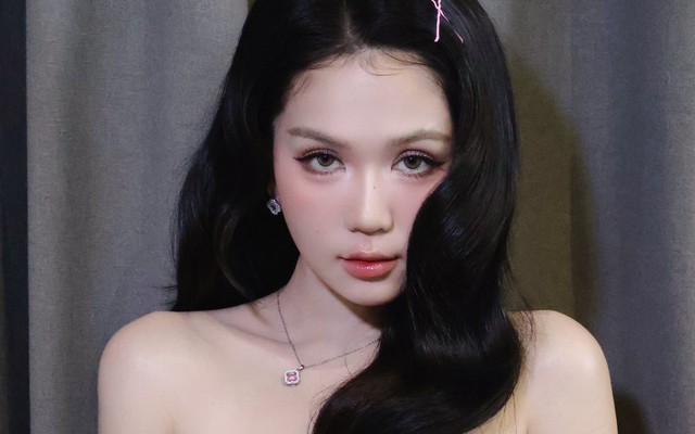 Chuyện gì đang xảy ra với Ngọc Trinh?