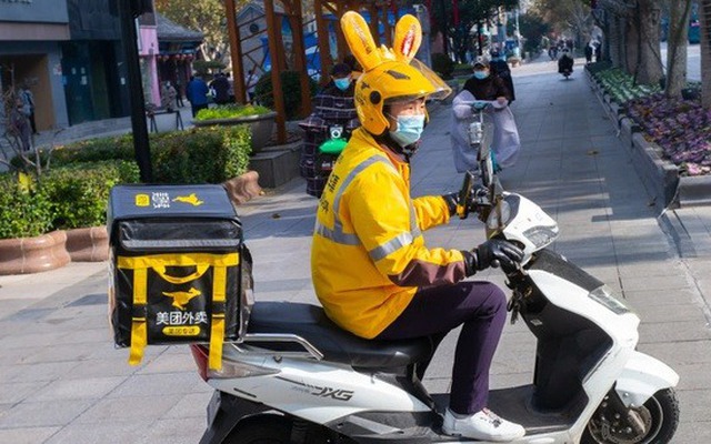 Cuốc giao hàng định mệnh khiến cuộc đời nam shipper sinh năm 2002 đảo chiều