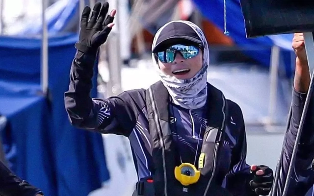 Hoàng hậu Thái Lan đã dẫn dắt đội thuyền buồm chủ nhà dẫn đầu tại SEA Games 33 như thế nào?