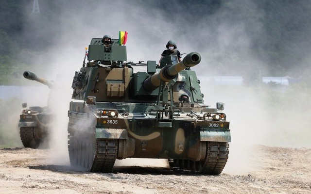 Hoàn thành giao hàng toàn bộ 212 pháo tự hành K9 theo hợp đồng đầu tiên