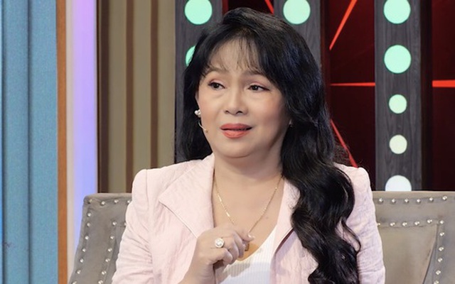 Nữ diễn viên 41 tuổi ly hôn mới tự kiếm đồng tiền đầu tiên