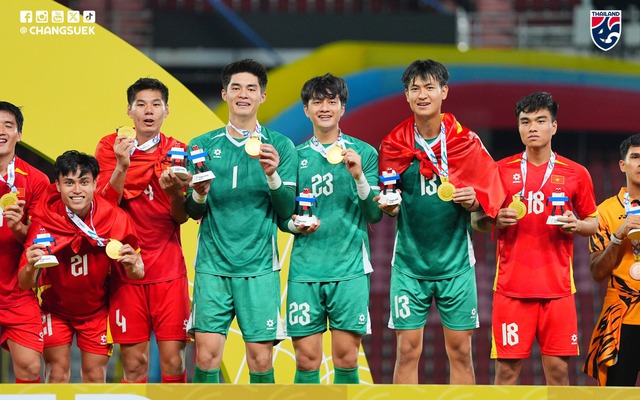 Hóa ra, “thánh địa” của bóng đá Thái Lan lại là “đất lành” mang về chức vô địch cho tuyển Việt Nam