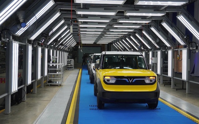 VinFast chiếm chỗ đứng giữa xe điện Nhật & Trung Quốc