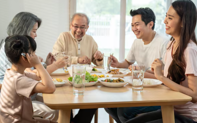 U65 về hưu hơn một năm: Gần 20 triệu "bay hơi" mỗi tháng khiến tôi lo lắng đến mức mất ăn mất ngủ