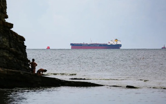 Tàu hàng Nga bị tấn công ở biển Đen, Thổ Nhĩ Kỳ tuyên bố “nóng”