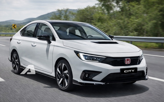 Honda City 2026 lần đầu lộ diện trên đường: Thiết kế trau chuốt với giao diện LED mới, có thể thêm công nghệ cạnh tranh Vios, Accent