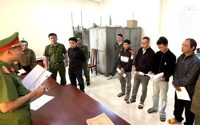 Khởi tố vợ chồng Huỳnh Xuân Hùng và Huỳnh Thị Thu Minh